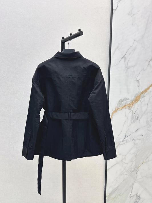 2025 Autumn/ Winter Latest Women's Loose Shirt-style Functional Button Jacket Stylish Slimming