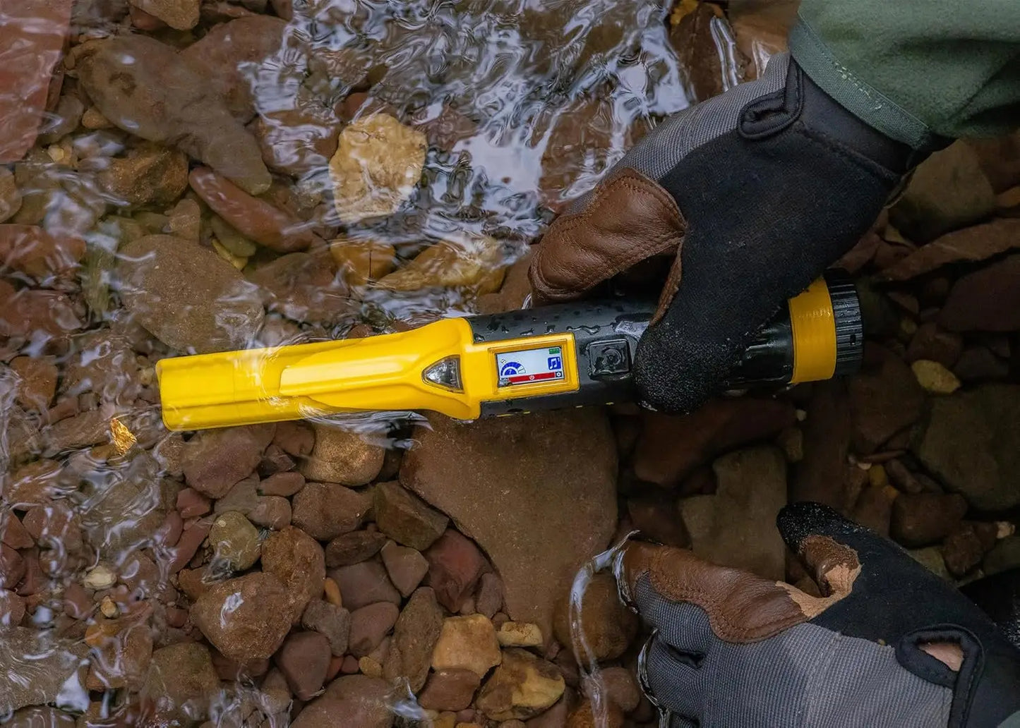 Ultra Waterproof Metal Detector,Carbon Fiber Shaft, 11” Search Coil,Metal Detector,Accupoint Pinpoin
