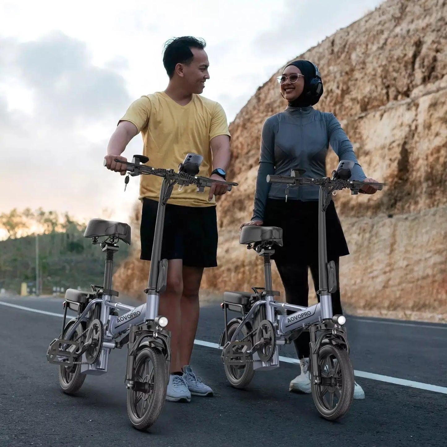 14inch EB60 Foldable Ebike 500W 48V 10.4AH 22MPH 28Miles Long Range, Two Seats for Adult