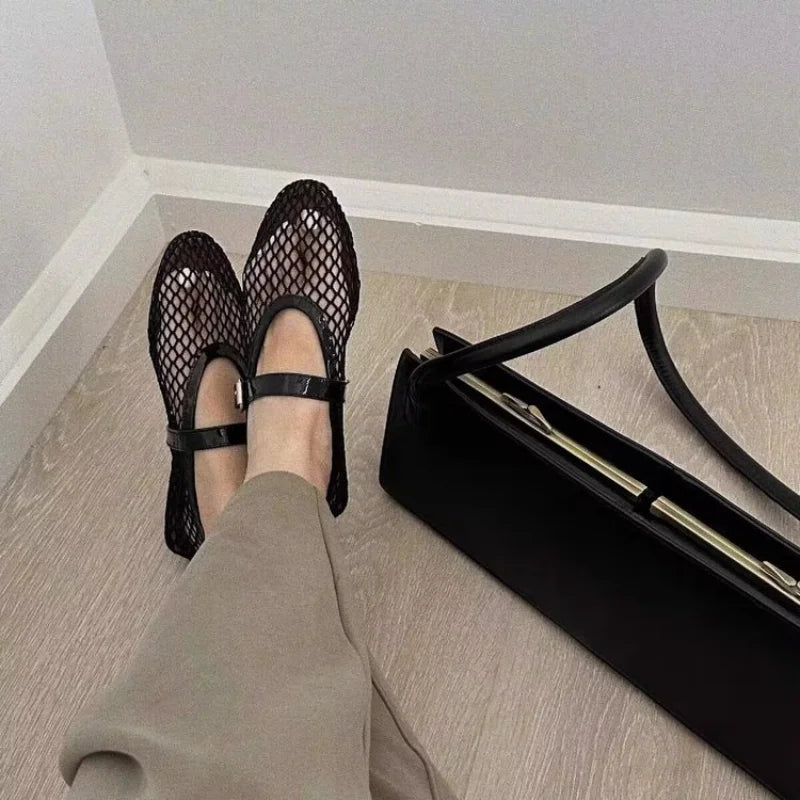 Women New Fishing Mesh Sandals fashionable Flats Comfort shallow mouth Beach,Retro Female slipper