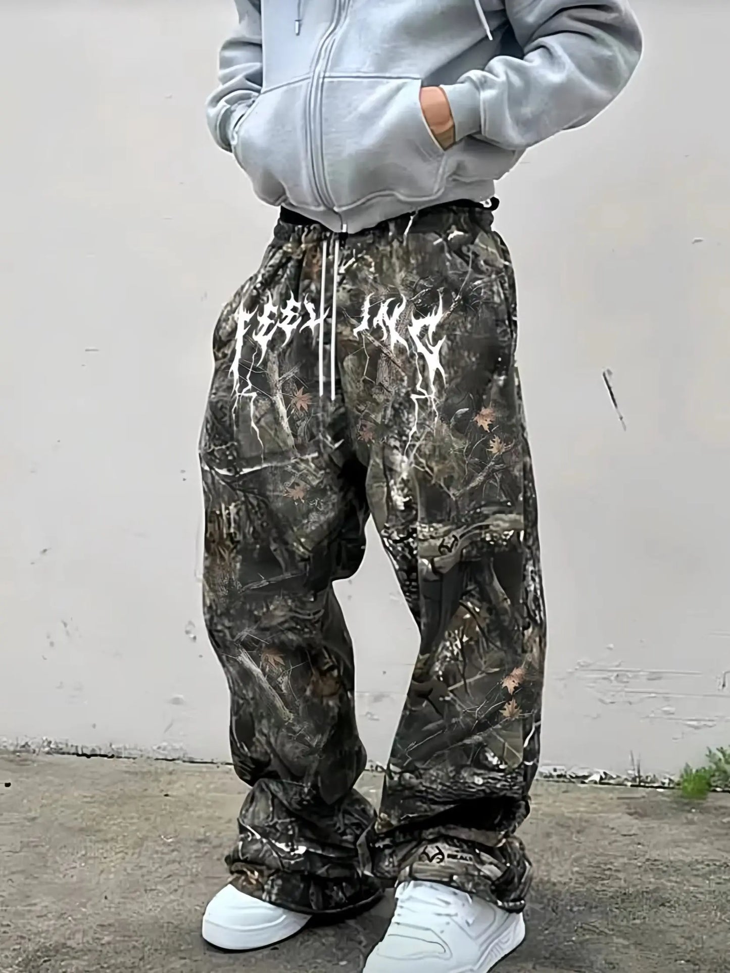 Men's Camo Sweatpants Drawstring Elastic Waist Baggy Straight Leg,Pockets Streetwear