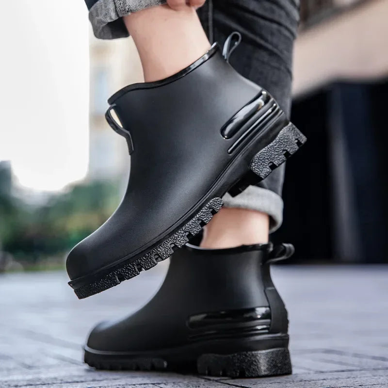 Thickened Style Outdoor Waterproof Non-Slip Portable Rain Boots Short Tube Ladies/MAN Rain Shoes