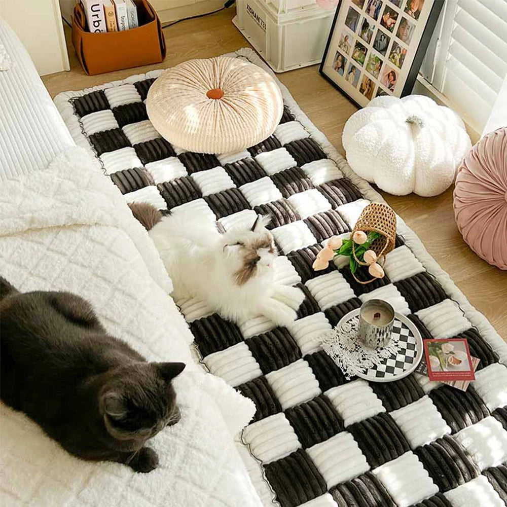 Dog Bed Mat Warm ,Cat Scratchable Blanket Anti-slip Washable Cushion Sofa Cover Protector Large Dogs
