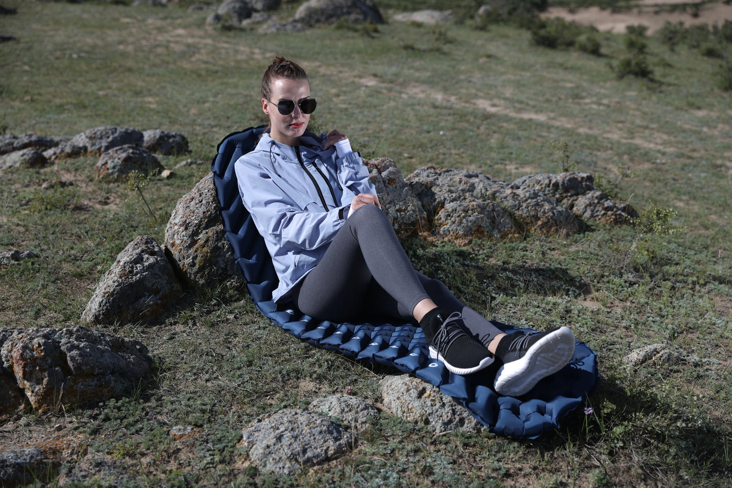 Single inflatable cushion sleeping pad, backpack camping, ultra-light, waterproof and portable