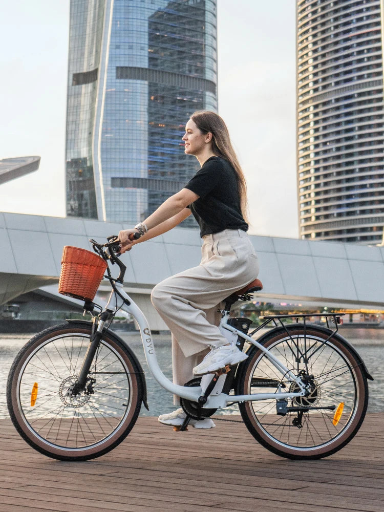C6pro E-Bicycle Peak 500W Motor 36V15.6AH Lithium Battery Electric Bike  26 Inch city E-bike