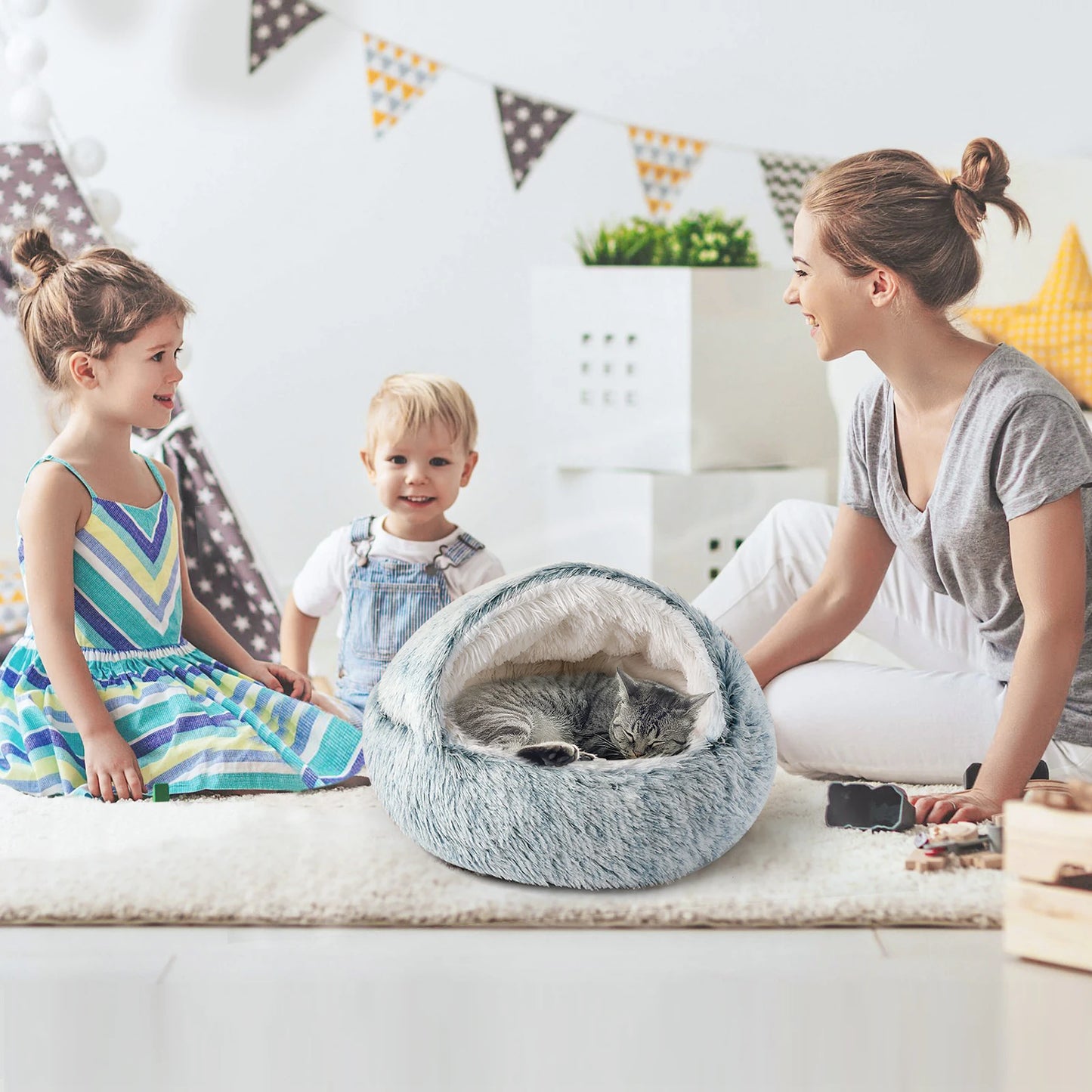 25'' Pet Cat /Dog Bed Nest Soft Comfortable Semi-enclosed Cat NestPet house