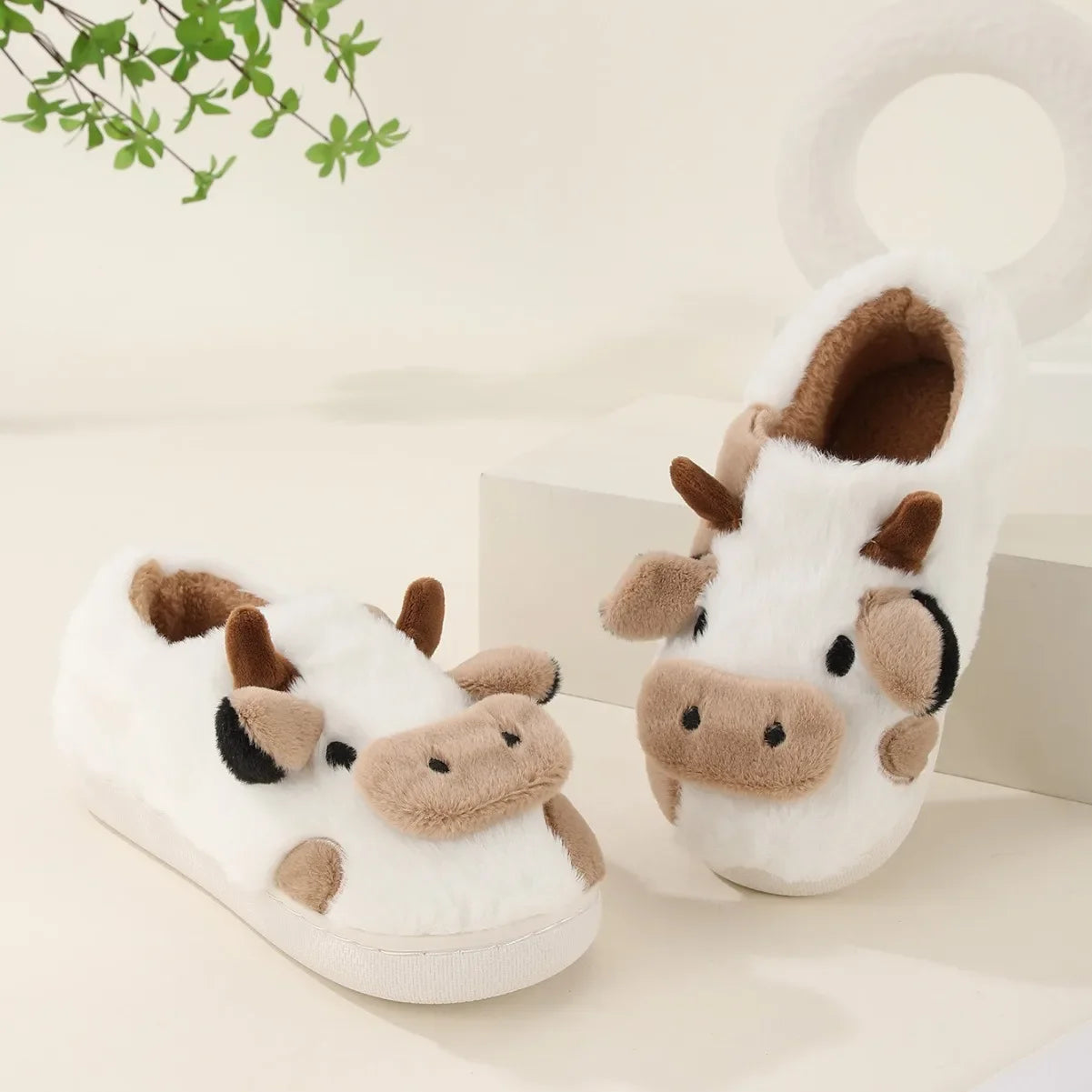 New winter neutral cartoon cow warm slippers for couples, indoor anti slip