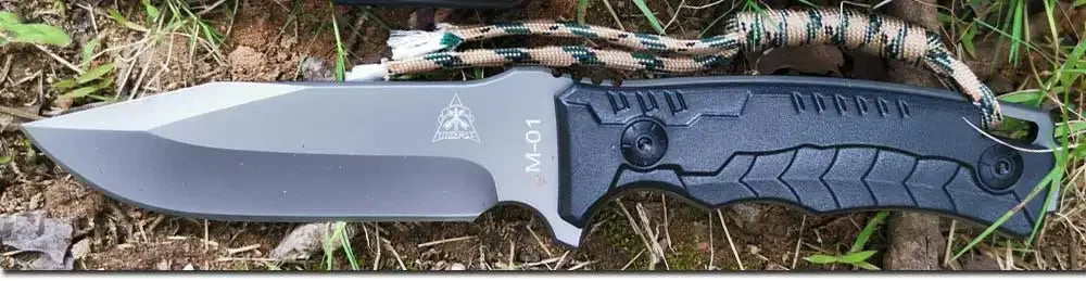 Compact Outdoor Tomahawk: Stainless Steel Blade, Non-Slip Handle, Jungle Machete & SurvivalTool
